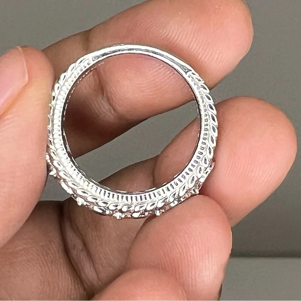 Rare Judith Ripka Silver Ring with Sapphires - Picture 5 of 9